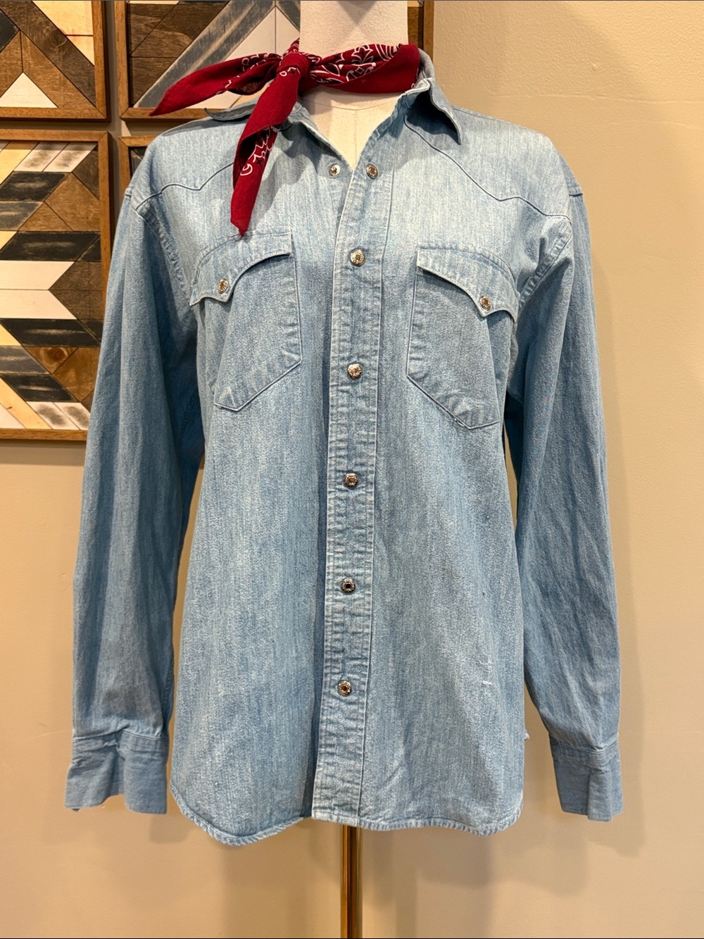 Vintage Ralph Lauren Western 80s Light Blue Denim Silver Snap Top size 8 *As-Is* - Picture 2 of 14